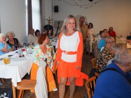 Künstler helfen Kinder - Mit Musik zur Menschlichkeit